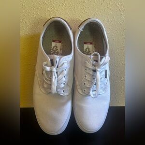 Vans Atwood Deluxe Skate Shoe